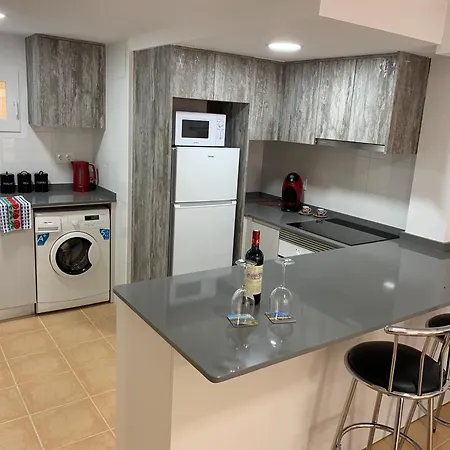 Apartment Modern Near *
